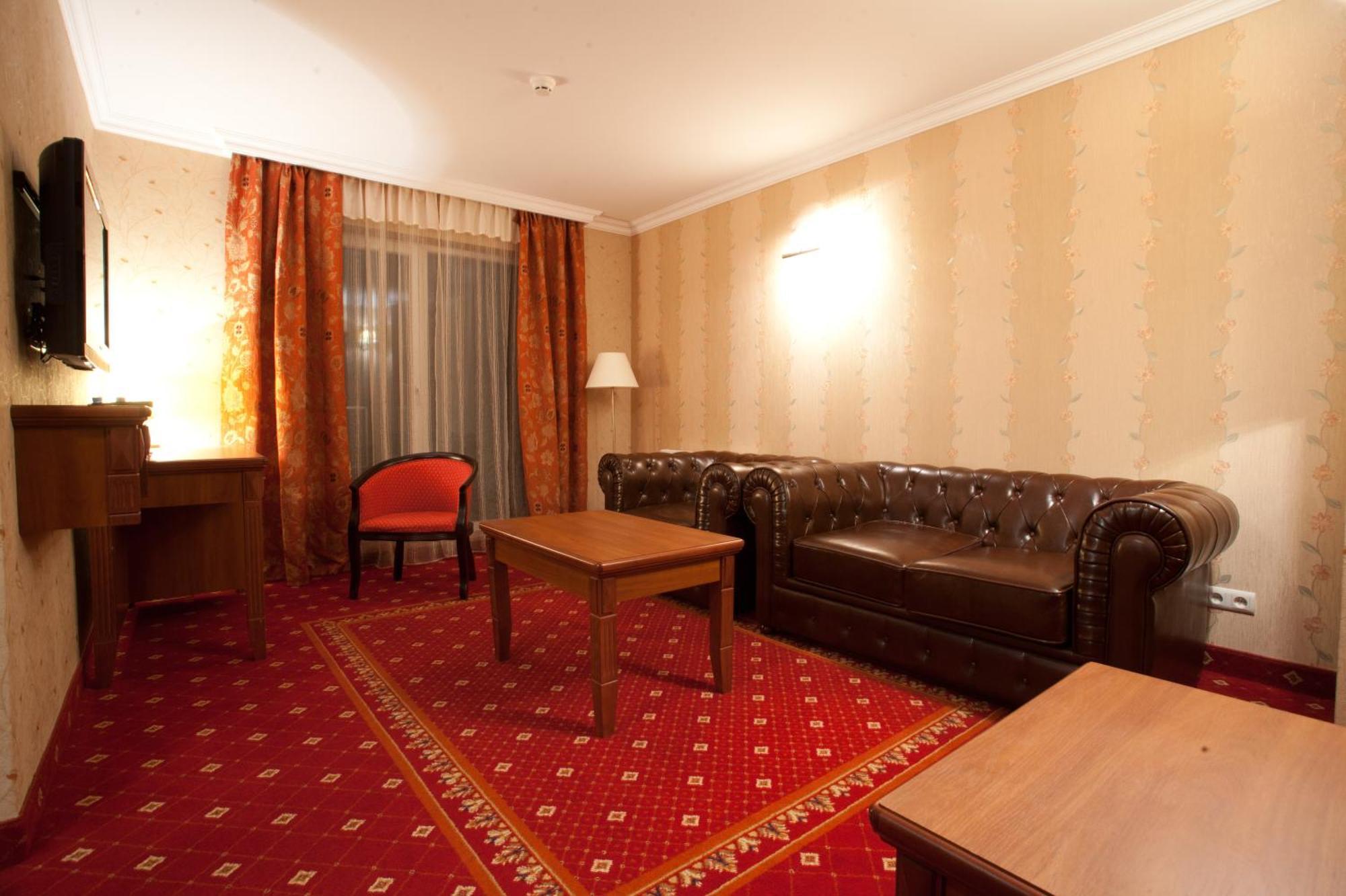 Hotel Albatros Serwy Ngoại thất bức ảnh